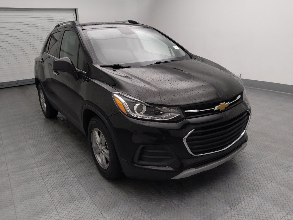 Used 2020 Chevrolet Trax LT w/ LT Convenience Package FWD image 14