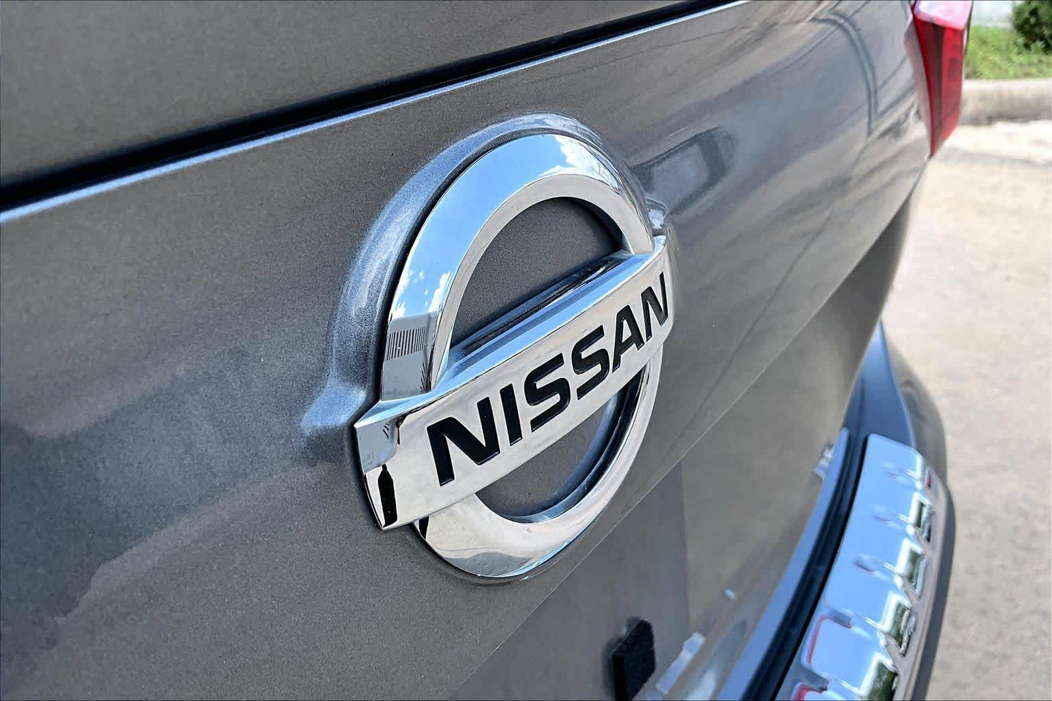 Used 2021 Nissan Rogue Sport SV w/ Technology Package FWD image 10