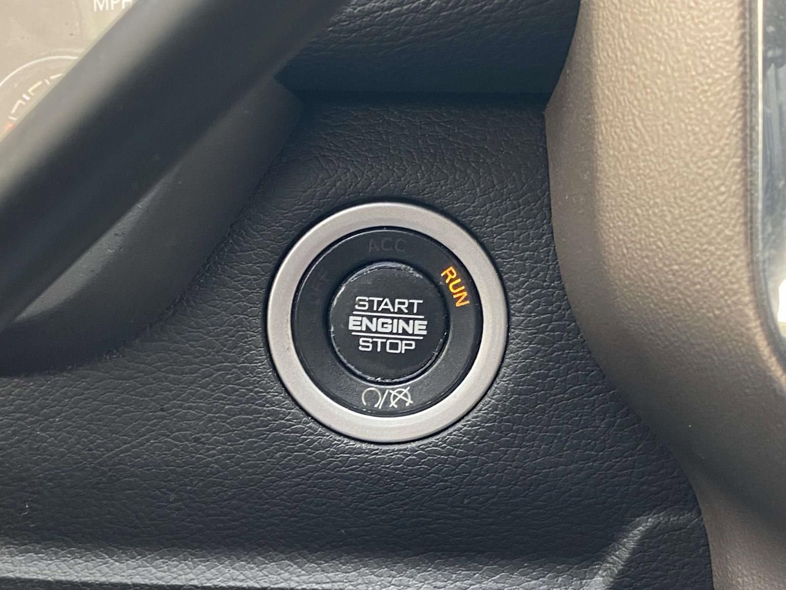 Used 2019 RAM 3500 Laramie image 25