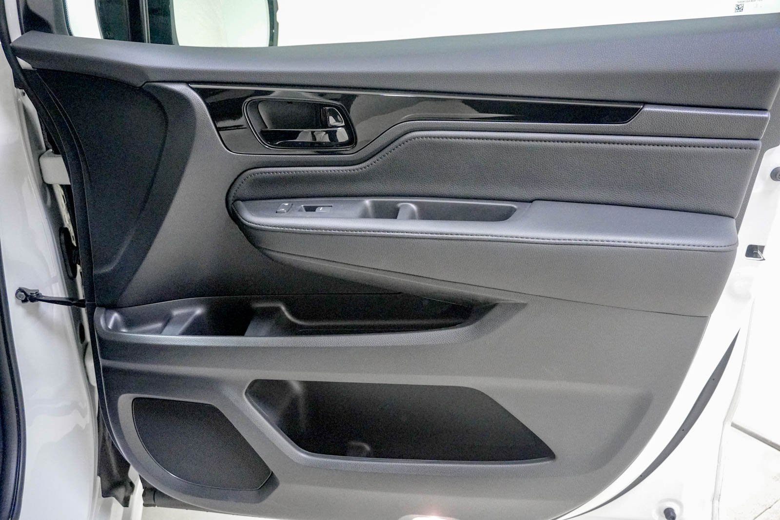 Certified 2026 Honda Odyssey Elite image 35