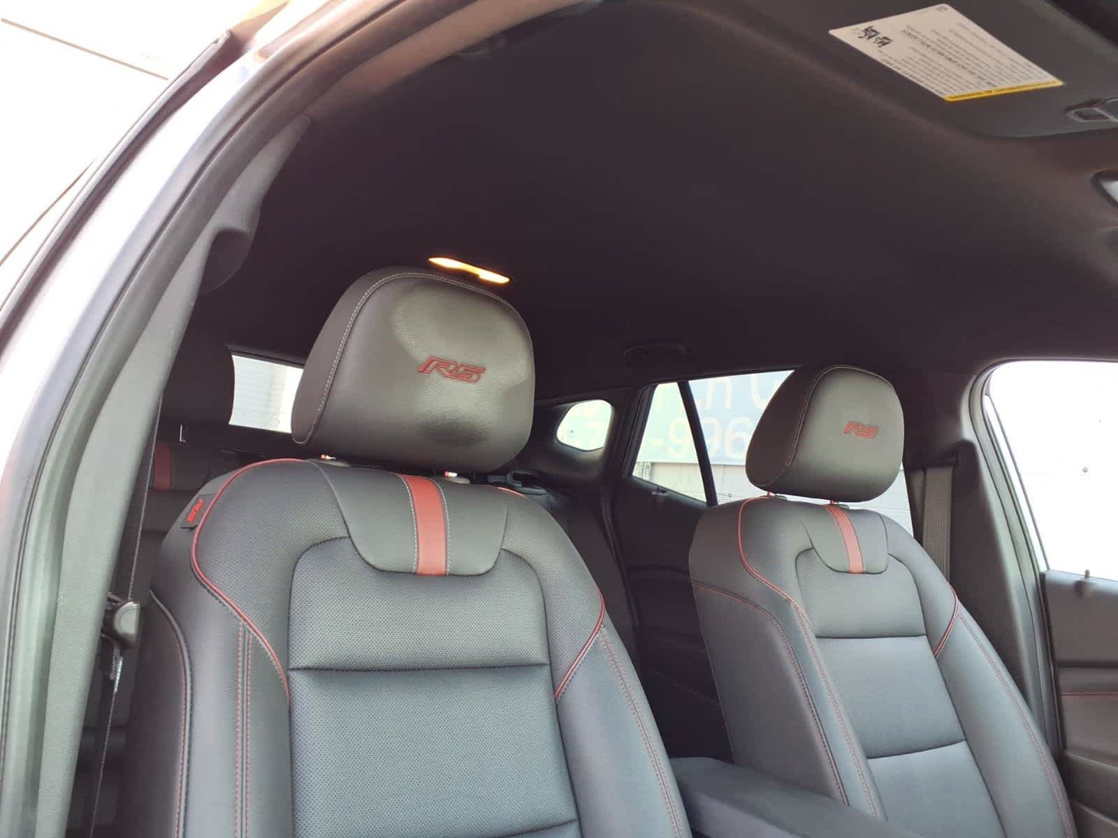 Used 2024 Chevrolet Trax RS FWD image 23