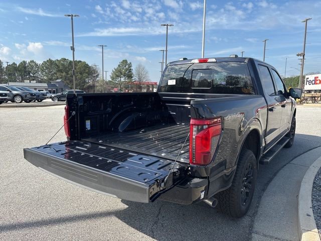 New 2026 Ford F150 XLT w/ Equipment Group 302A MID AWD/4WD image 9