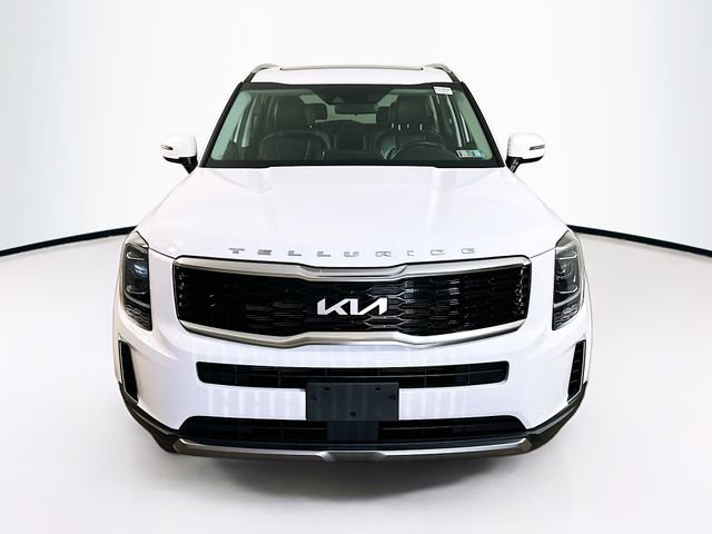 Used 2022 Kia Telluride S FWD image 2