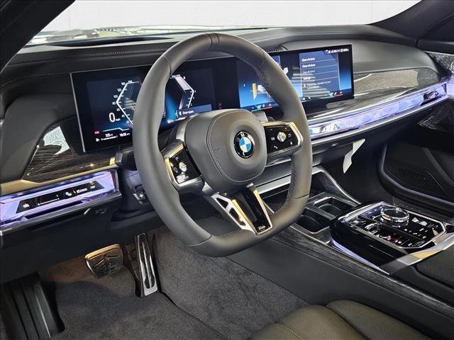 New 2025 BMW 760i xDrive w/ Executive Package image 3