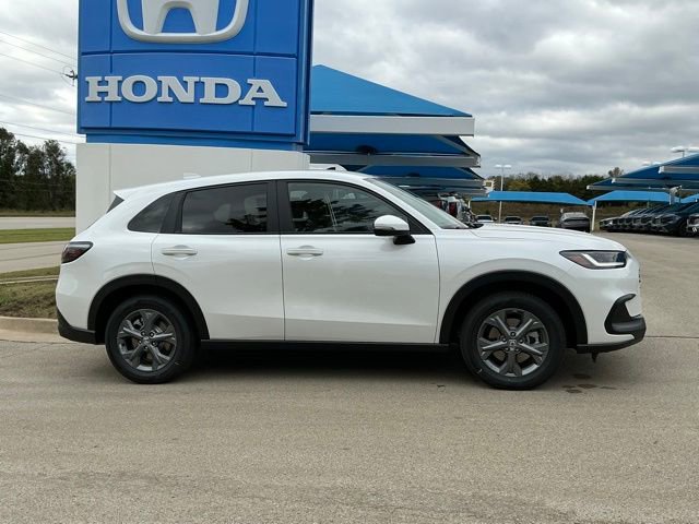 New 2026 Honda HR-V LX image 2