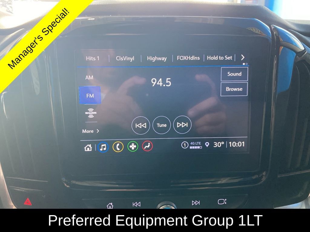 Used 2023 Chevrolet Traverse LT w/ LPO, Floor Liner Package image 2