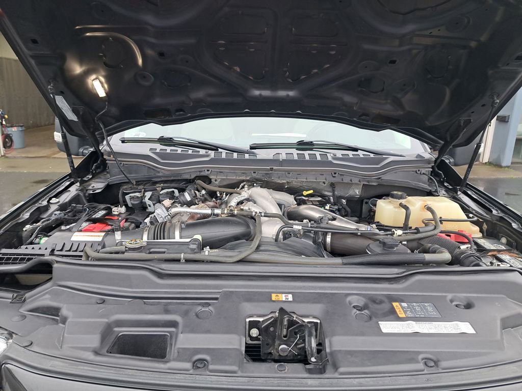 Used 2020 Ford F450 Limited w/ FX4 Off-Road Package image 27