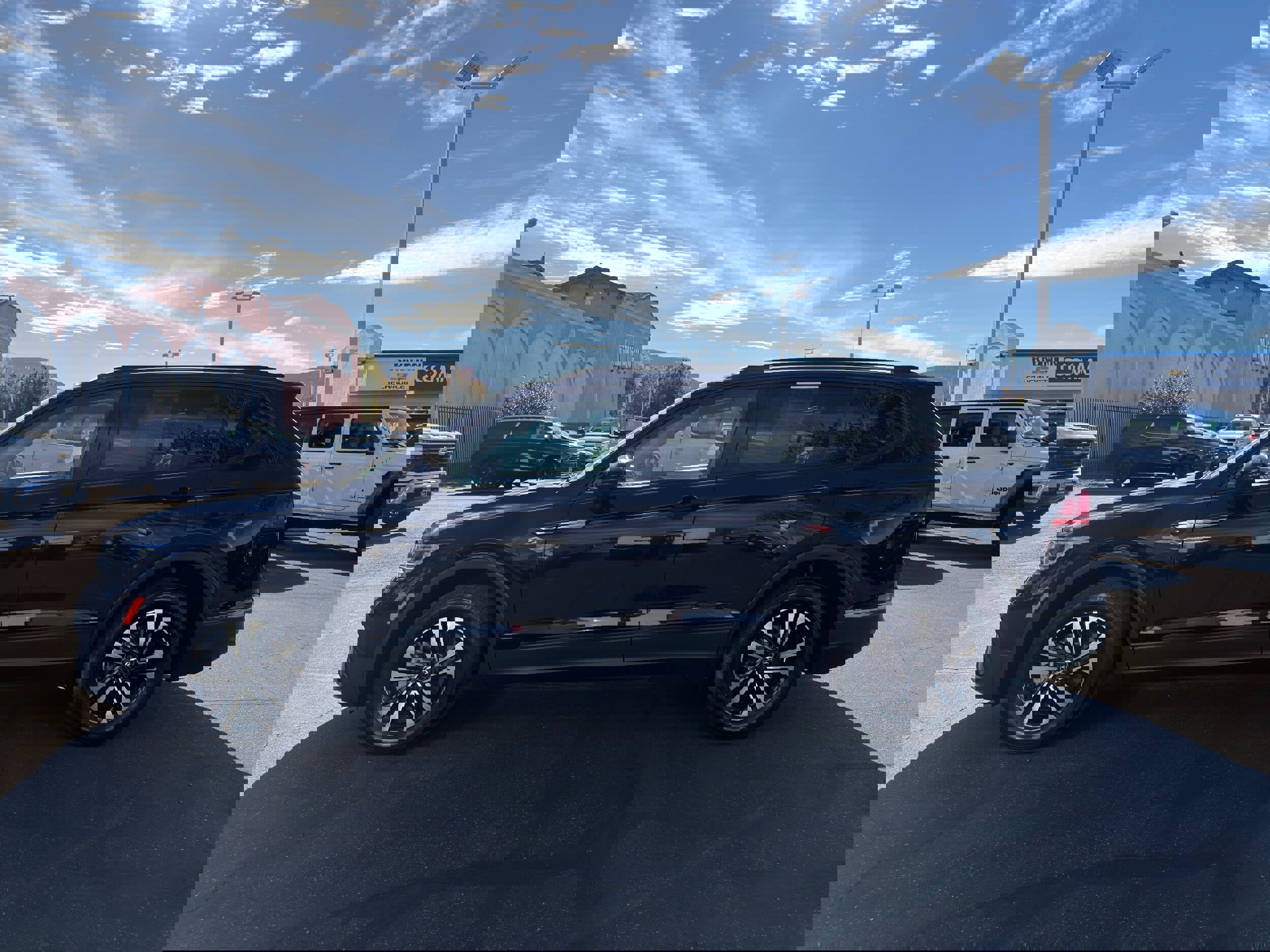 Used 2024 Volkswagen Tiguan S image 5