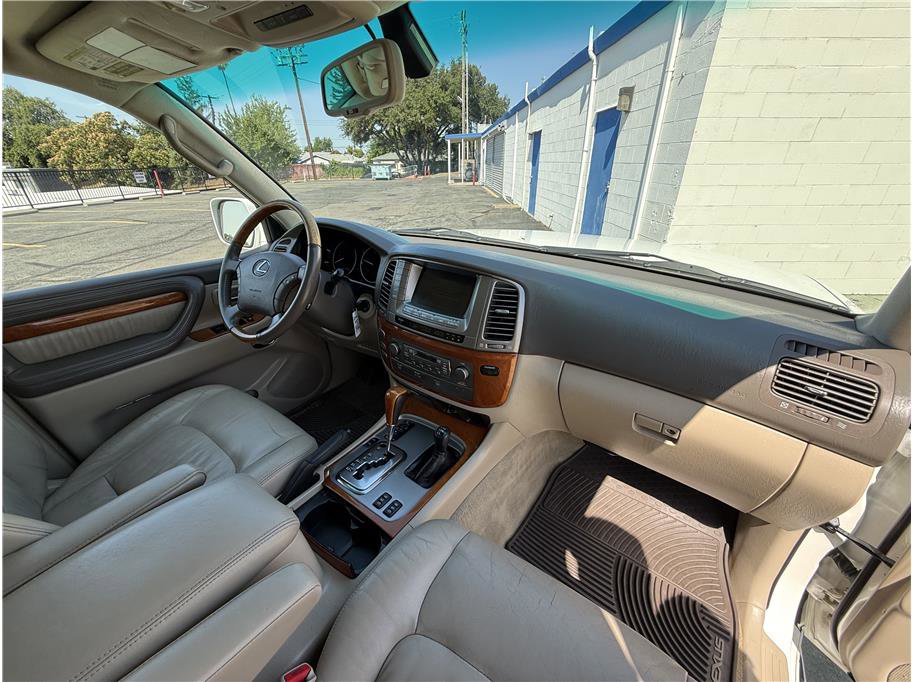 Used 2006 Lexus LX 470 4WD image 24