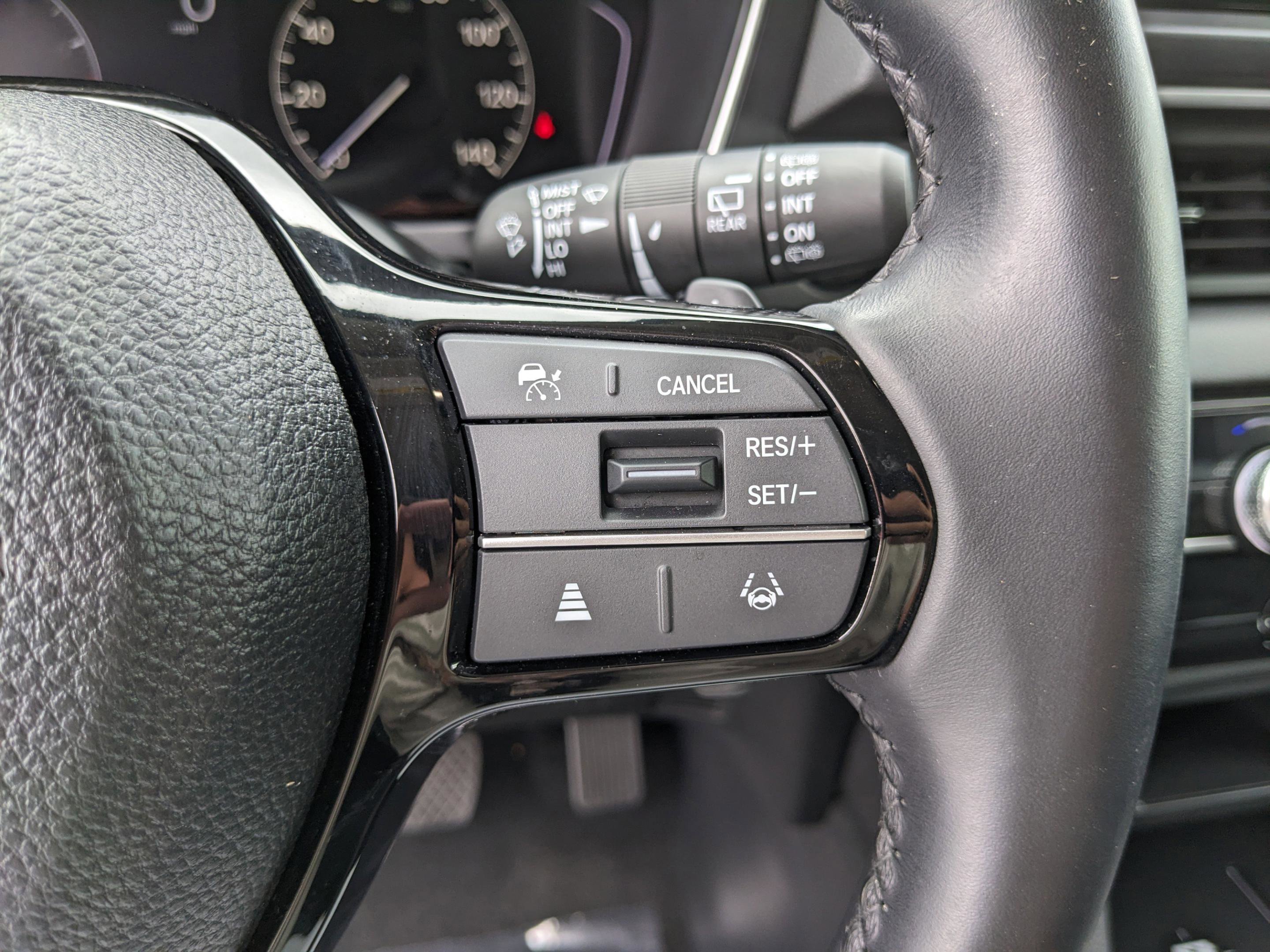 Used 2025 Honda Pilot Touring image 38