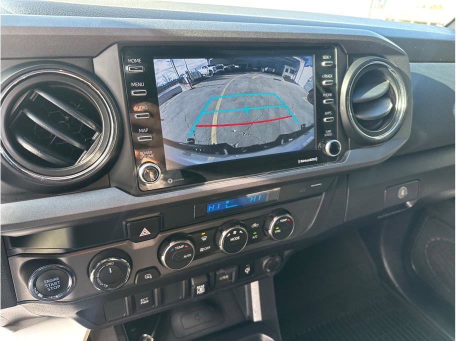 Used 2021 Toyota Tacoma TRD Off-Road image 23