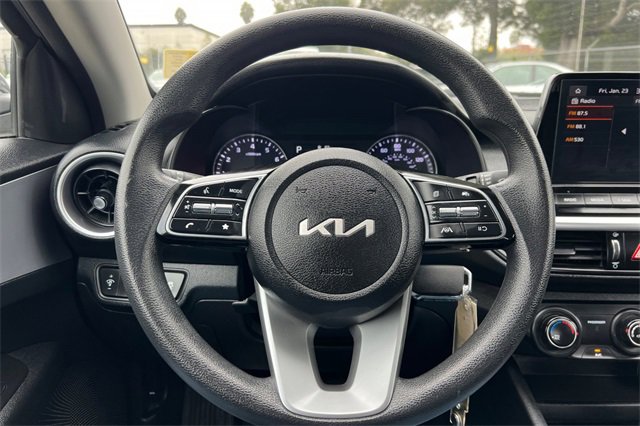Used 2023 Kia Forte LXS image 33
