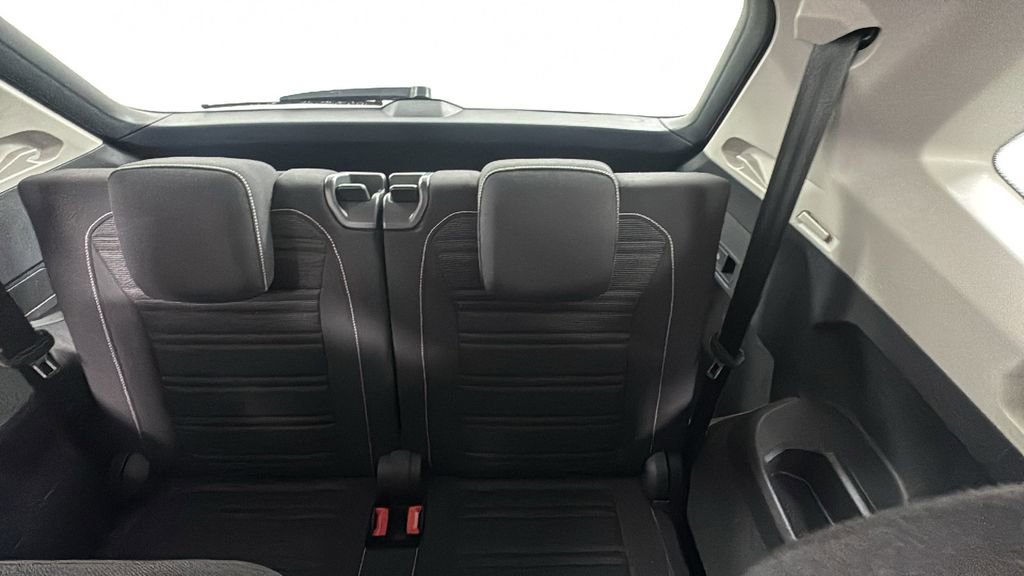 Used 2024 Volkswagen Tiguan S image 15