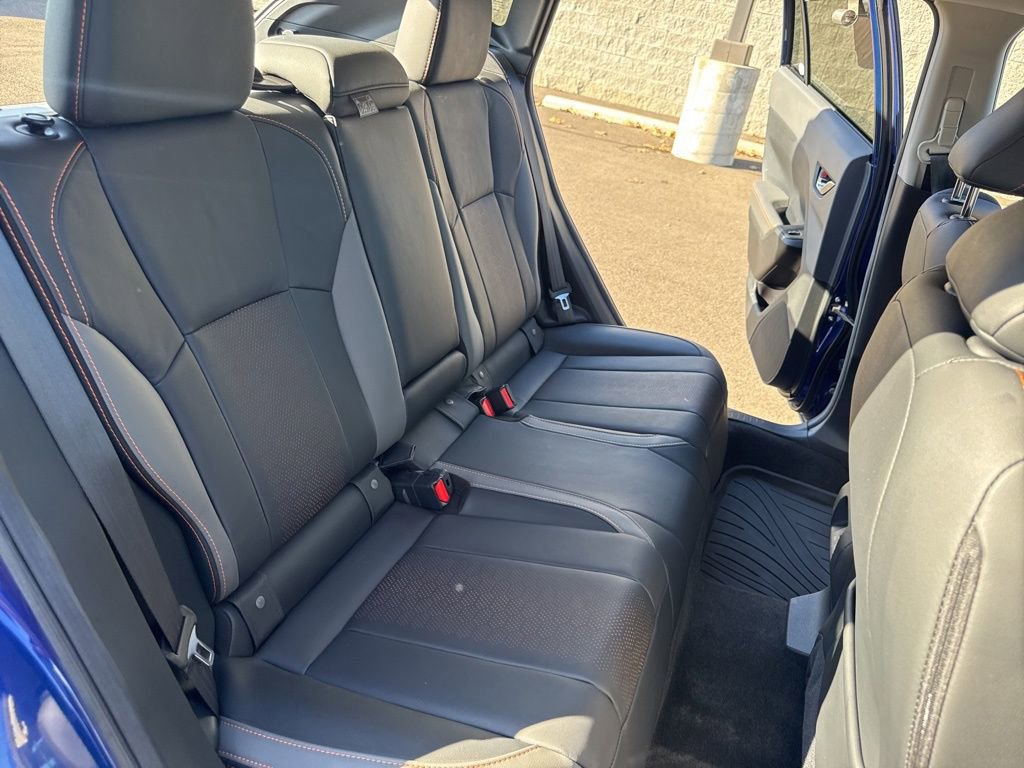 Used 2025 Subaru Crosstrek 2.5i Limited w/ Crosstrek Mirror Package image 15