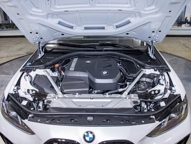 New 2026 BMW 430i xDrive Coupe w/ M Sport Package image 5