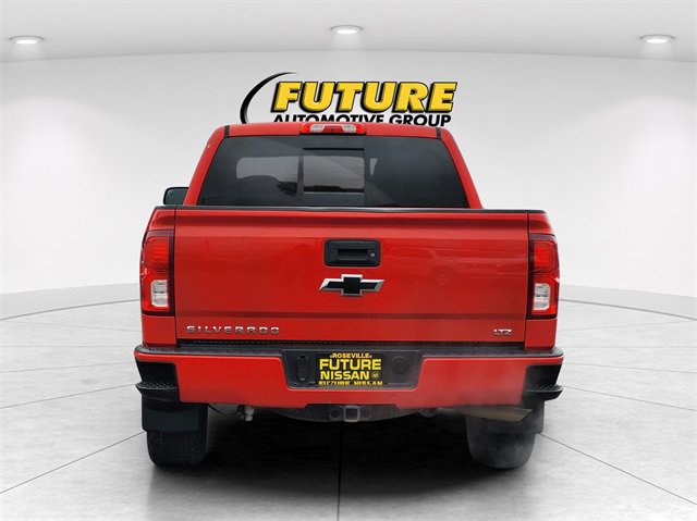 Used 2017 Chevrolet Silverado 1500 LTZ Z71 image 8