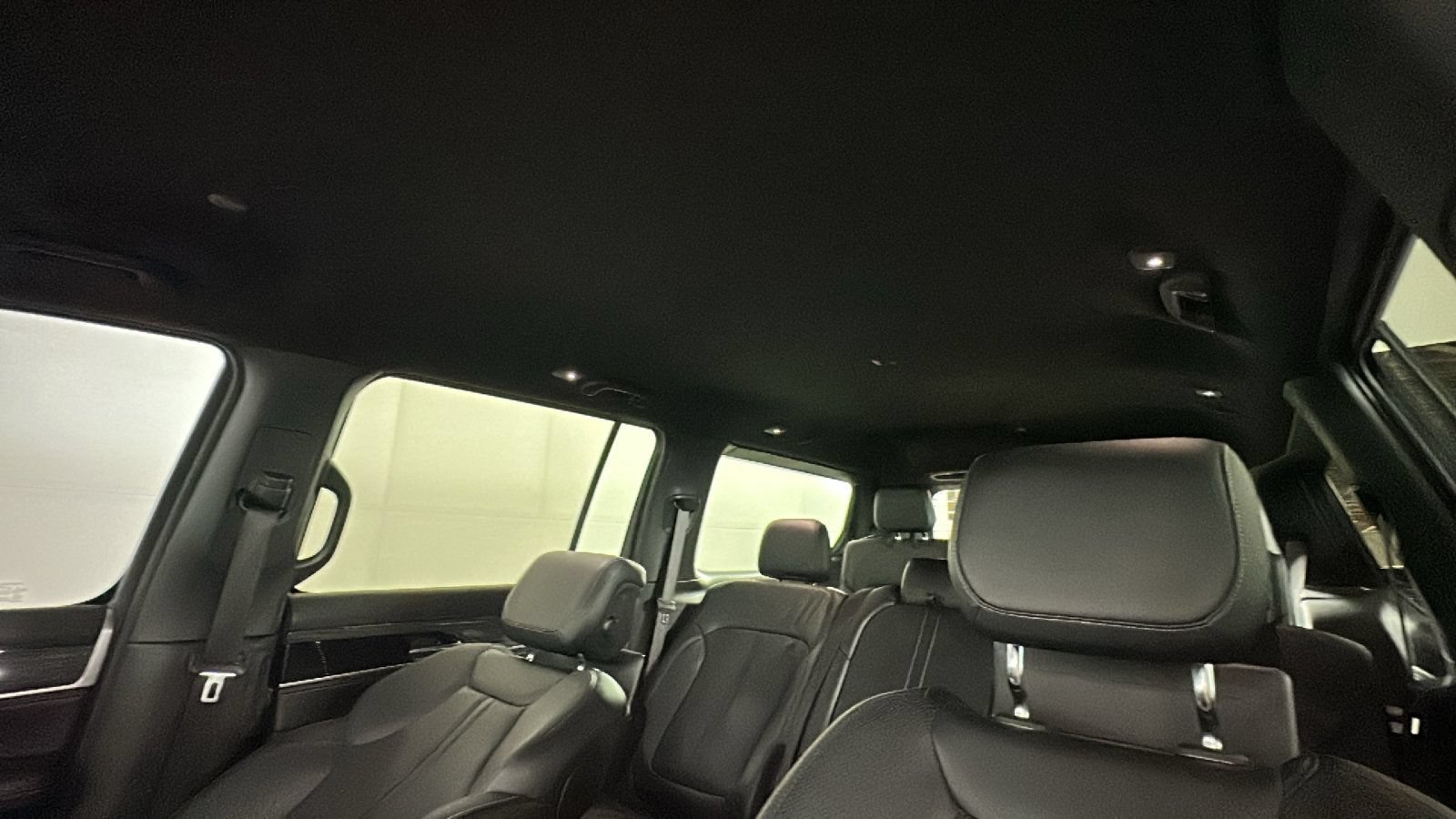 Used 2022 Jeep Wagoneer Series II w/ Rear Seat Video Group 1 RWD image 14
