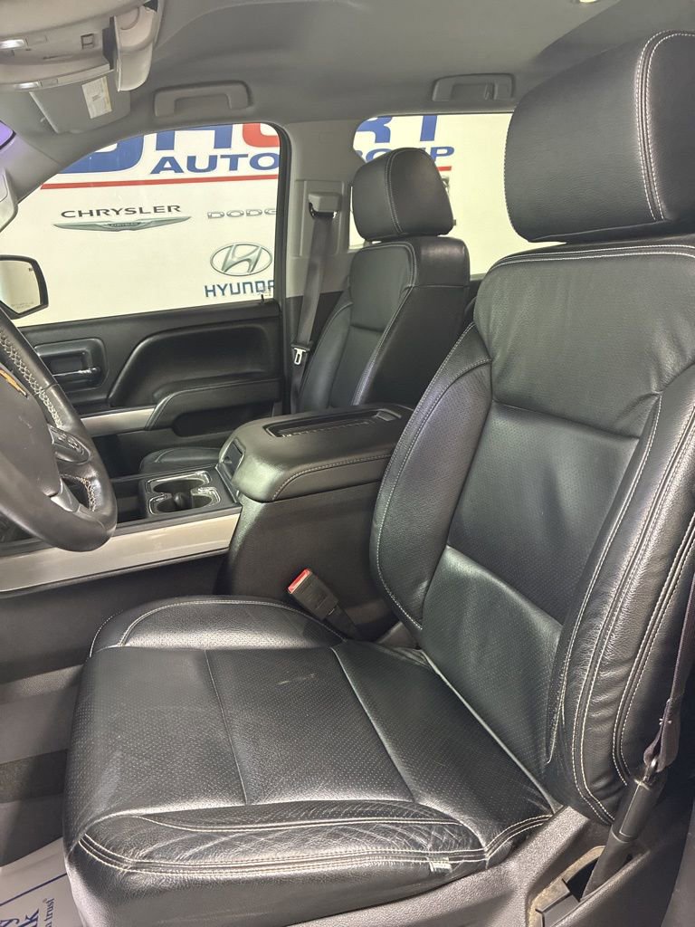 Used 2017 Chevrolet Silverado 1500 LT w/ All Star Edition image 10