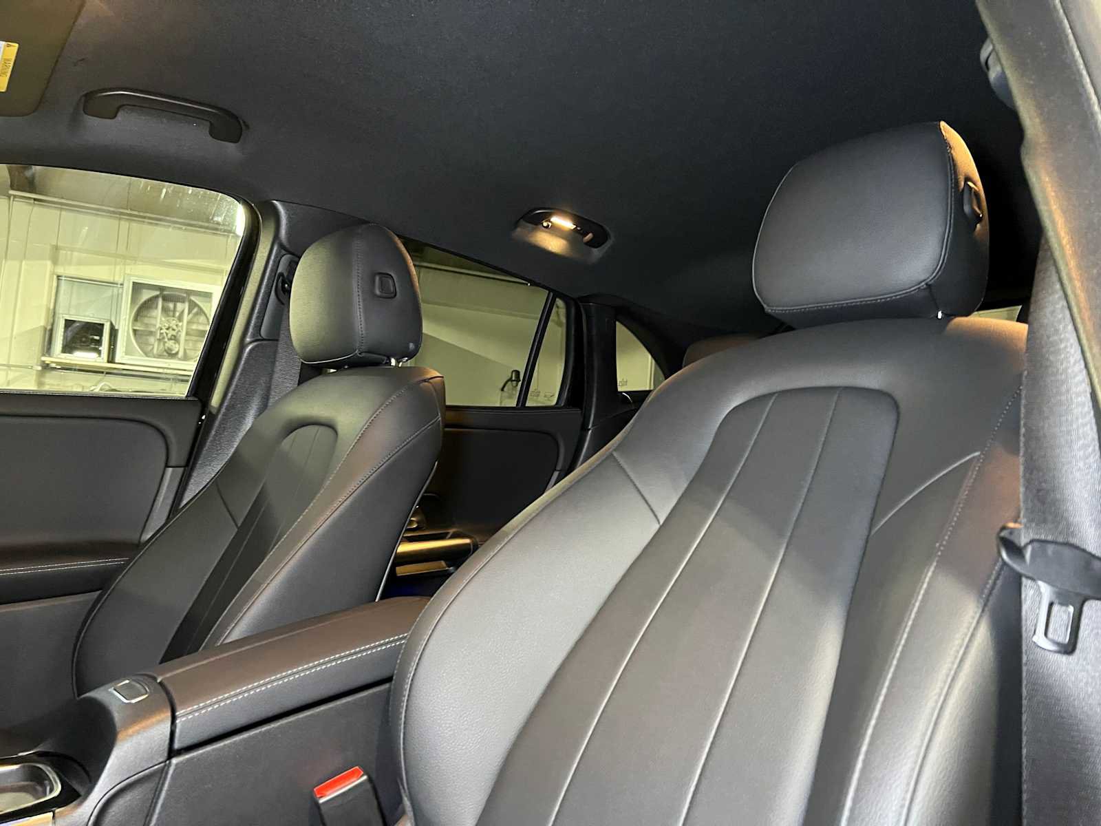 Certified 2025 Mercedes-Benz GLA 250 4MATIC image 21