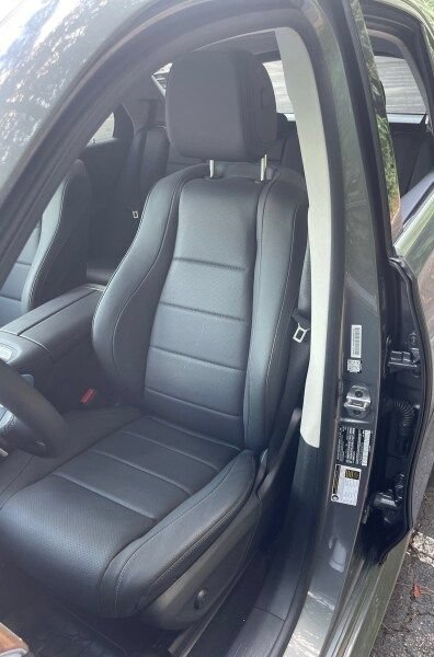 Used 2025 Mercedes-Benz GLE 350 4MATIC image 5