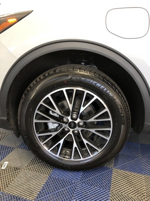 New 2025 Ford Escape SE image 8