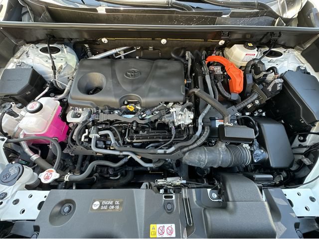 Used 2023 Toyota RAV4 XSE AWD/4WD image 37