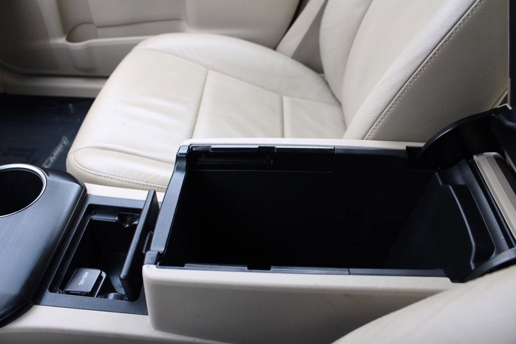 Used 2012 Toyota Camry LE image 38