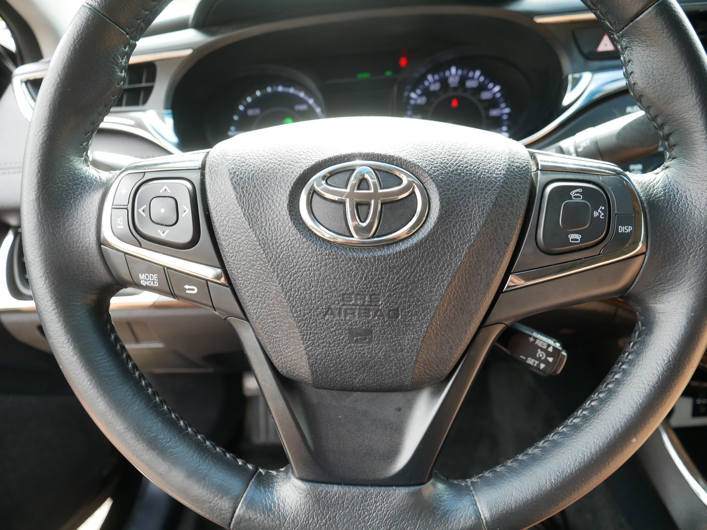 Used 2014 Toyota Avalon XLE Premium FWD image 25