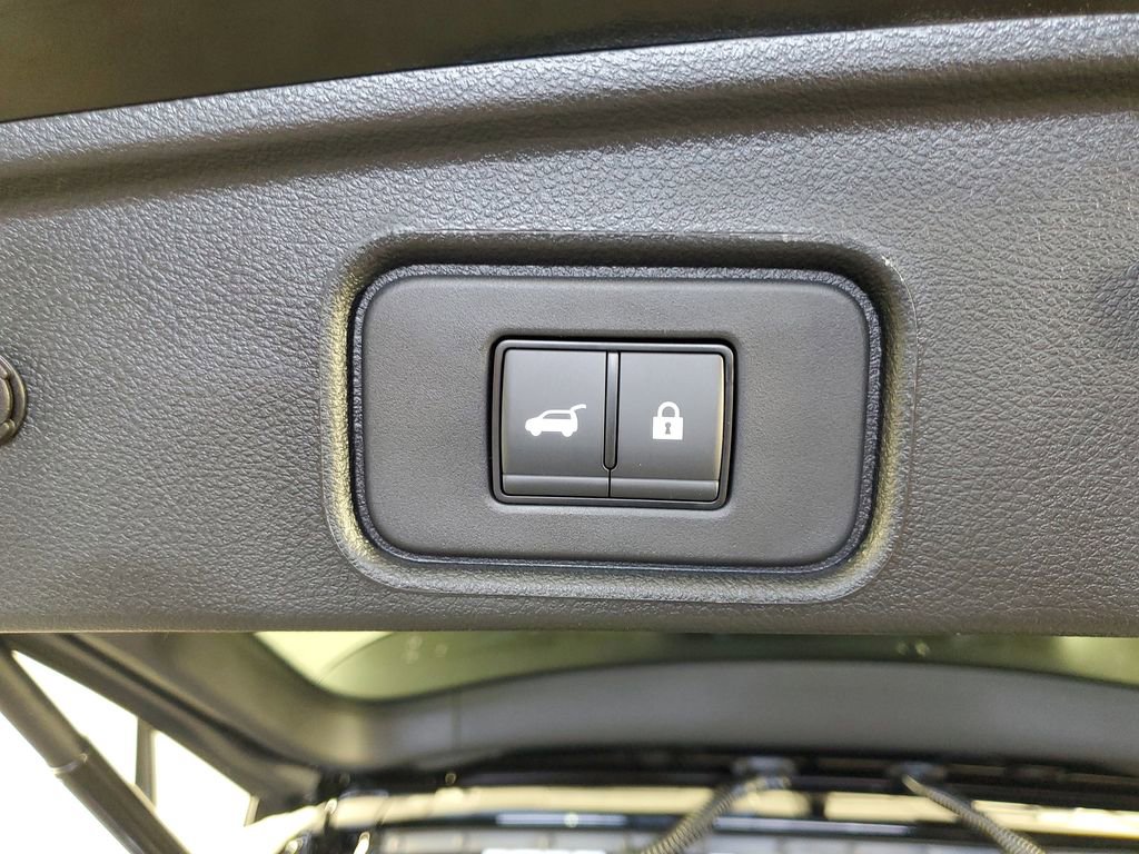 New 2025 Nissan Pathfinder SL image 34