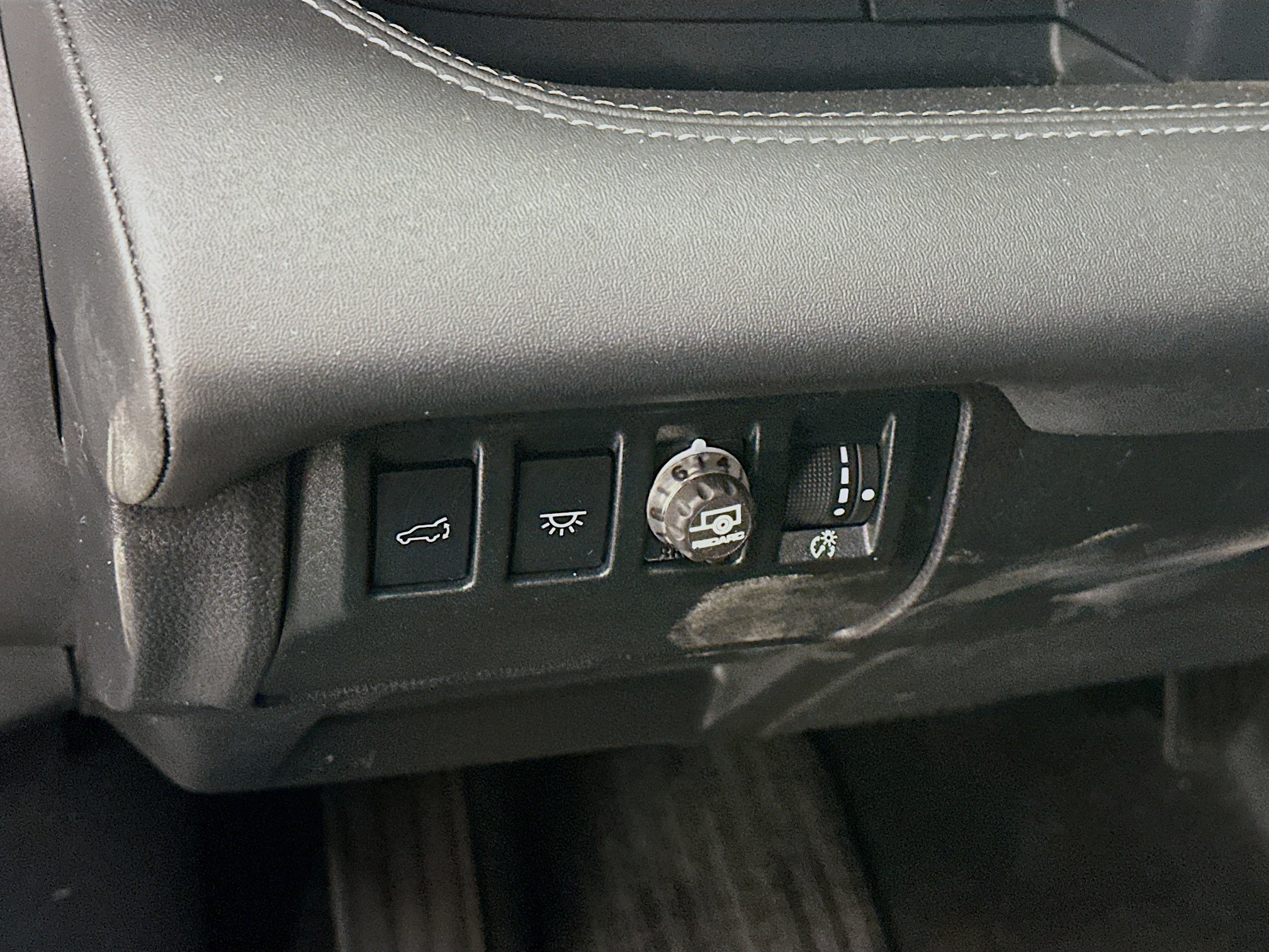 Used 2024 Subaru Ascent Limited image 17