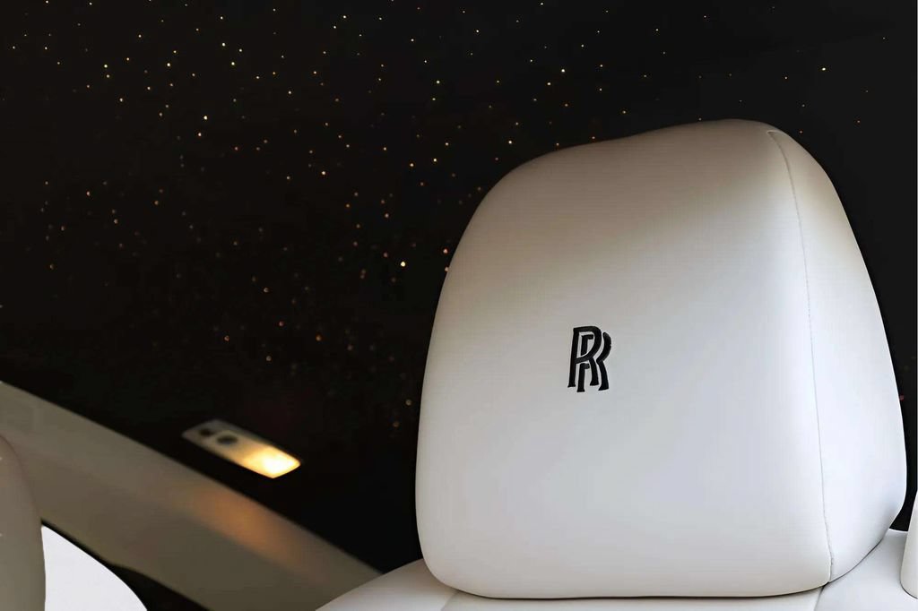 Certified 2015 Rolls-Royce Wraith RWD image 12