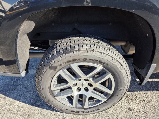 Used 2019 Chevrolet Silverado 1500 LT Trail Boss AWD/4WD image 8