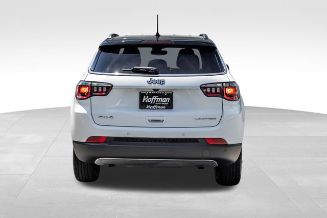 Used 2024 Jeep Compass Limited AWD/4WD image 8