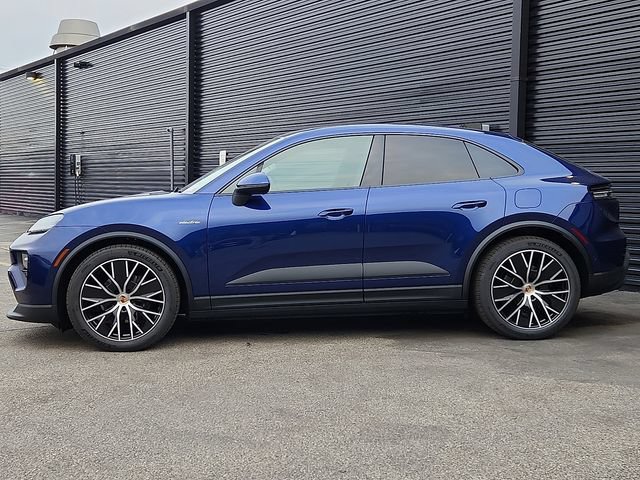 New 2025 Porsche Macan 4 Electric AWD/4WD image 2