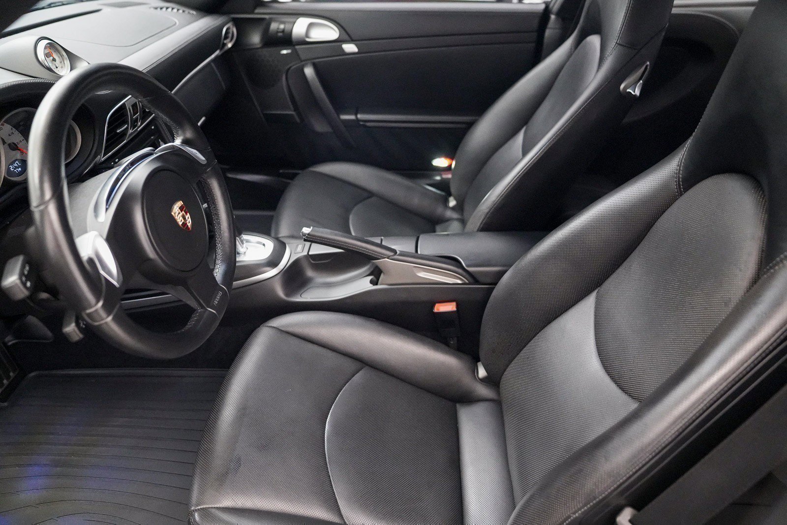 Used 2013 Porsche 911 911 Turbo image 25