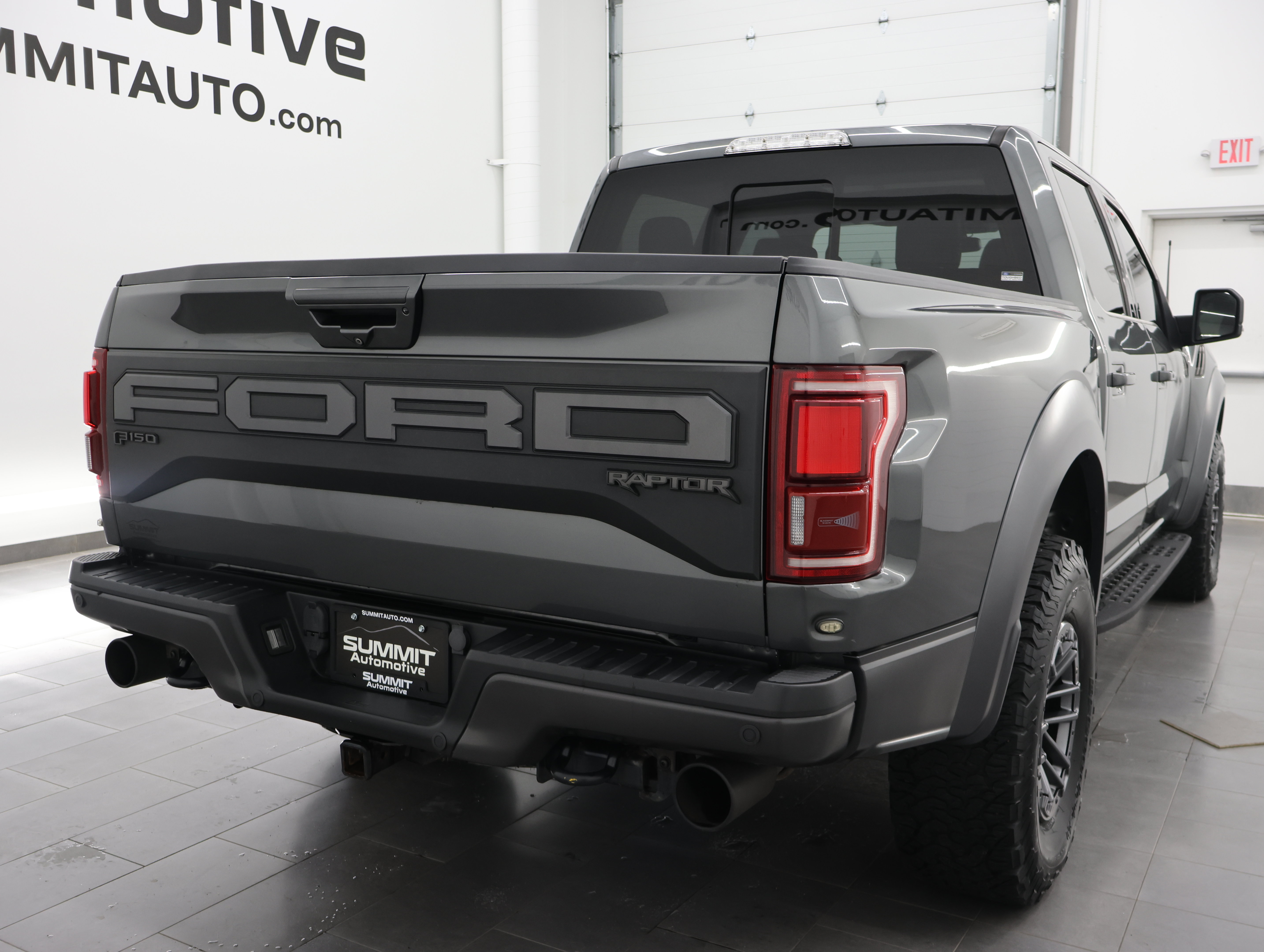 Used 2019 Ford F150 Raptor w/ Equipment Group 802A Luxury AWD/4WD image 4