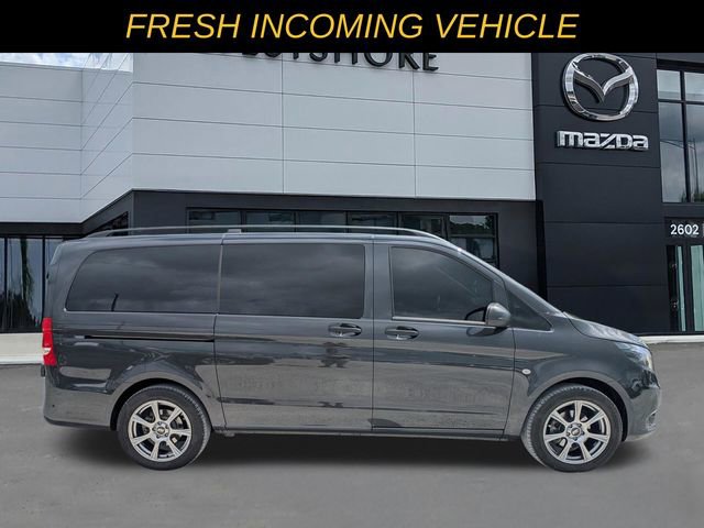 Used 2023 Mercedes-Benz Metris Passenger image 2
