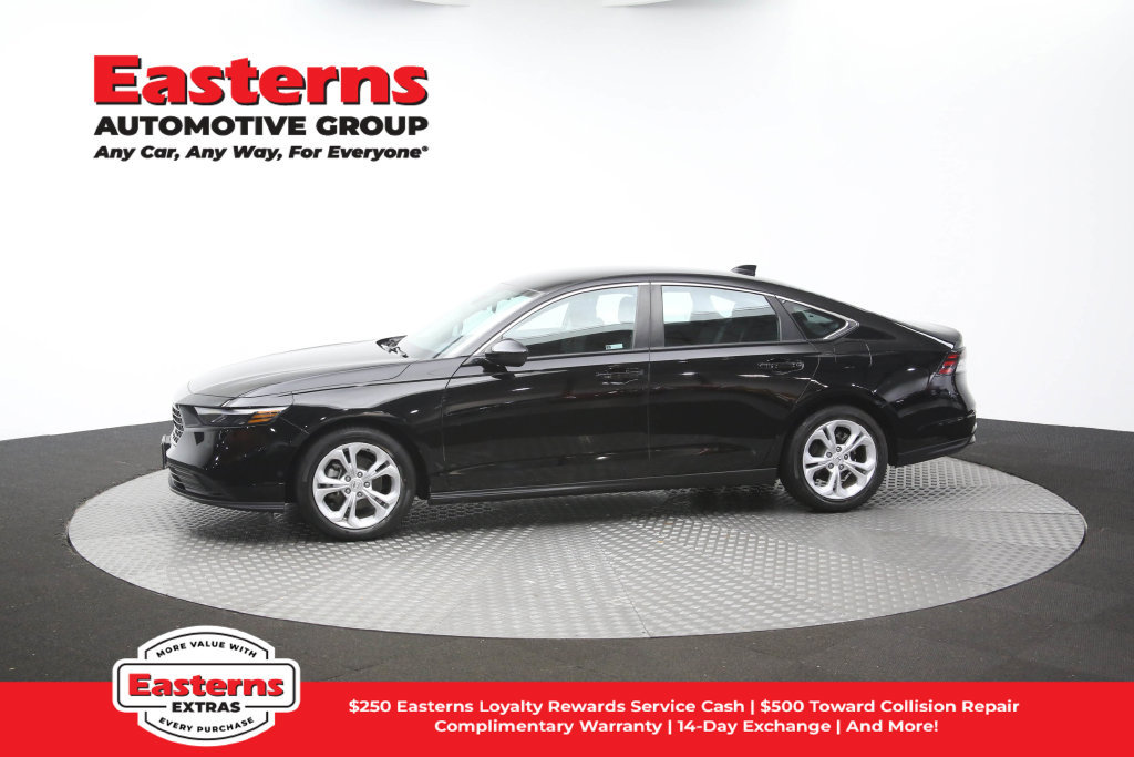 Used 2025 Honda Accord LX image 60