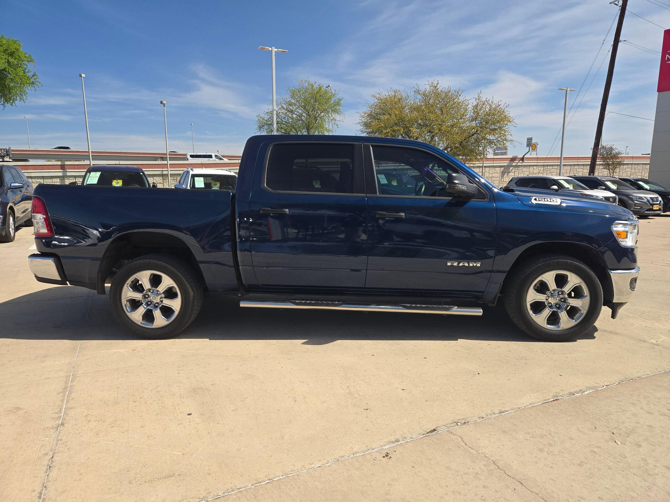 Used 2023 RAM 1500 Lone Star image 2