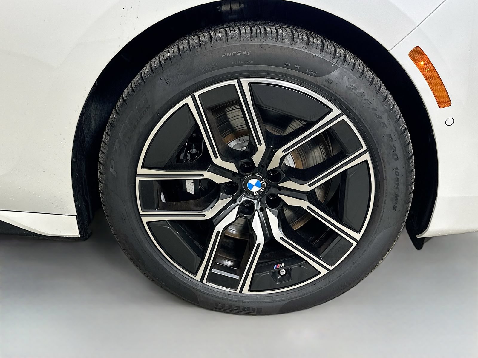 New 2026 BMW 760i xDrive AWD/4WD image 10