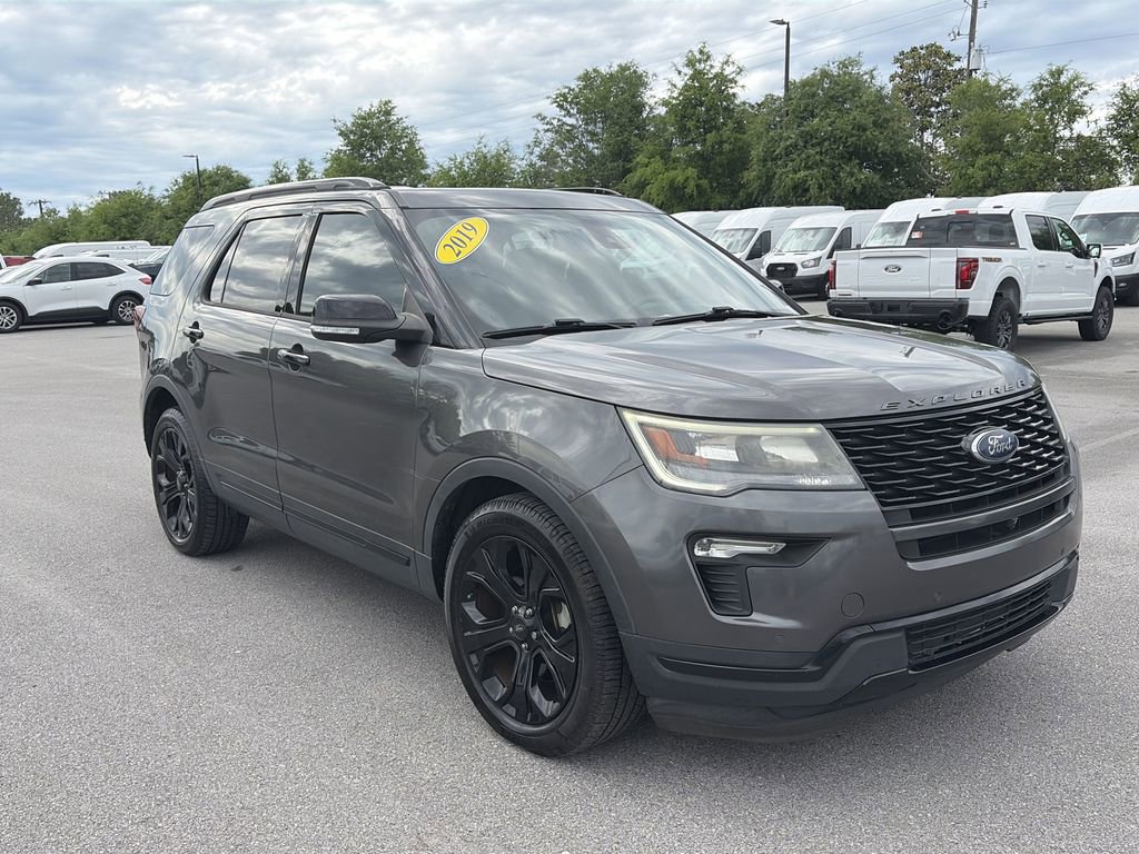 Used 2019 Ford Explorer Sport w/ Equipment Group 401A AWD/4WD image 9