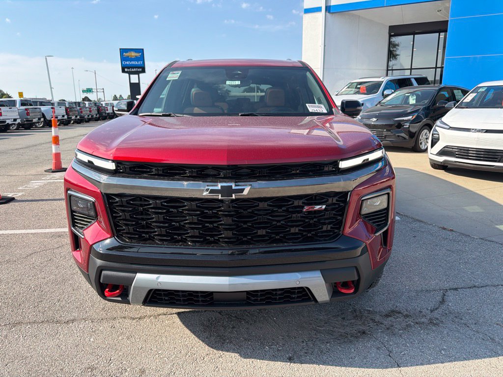 New 2027 Chevrolet Traverse Z71 w/ Enhanced Driving Package AWD/4WD image 8