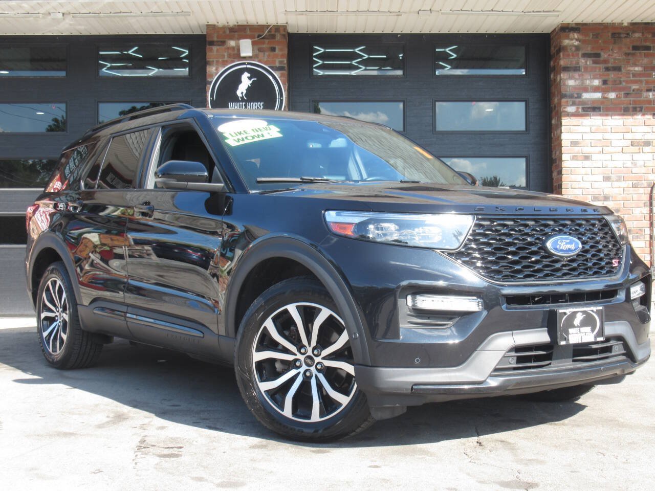 Used 2020 Ford Explorer ST w/ Premium Technology Package AWD/4WD image 1