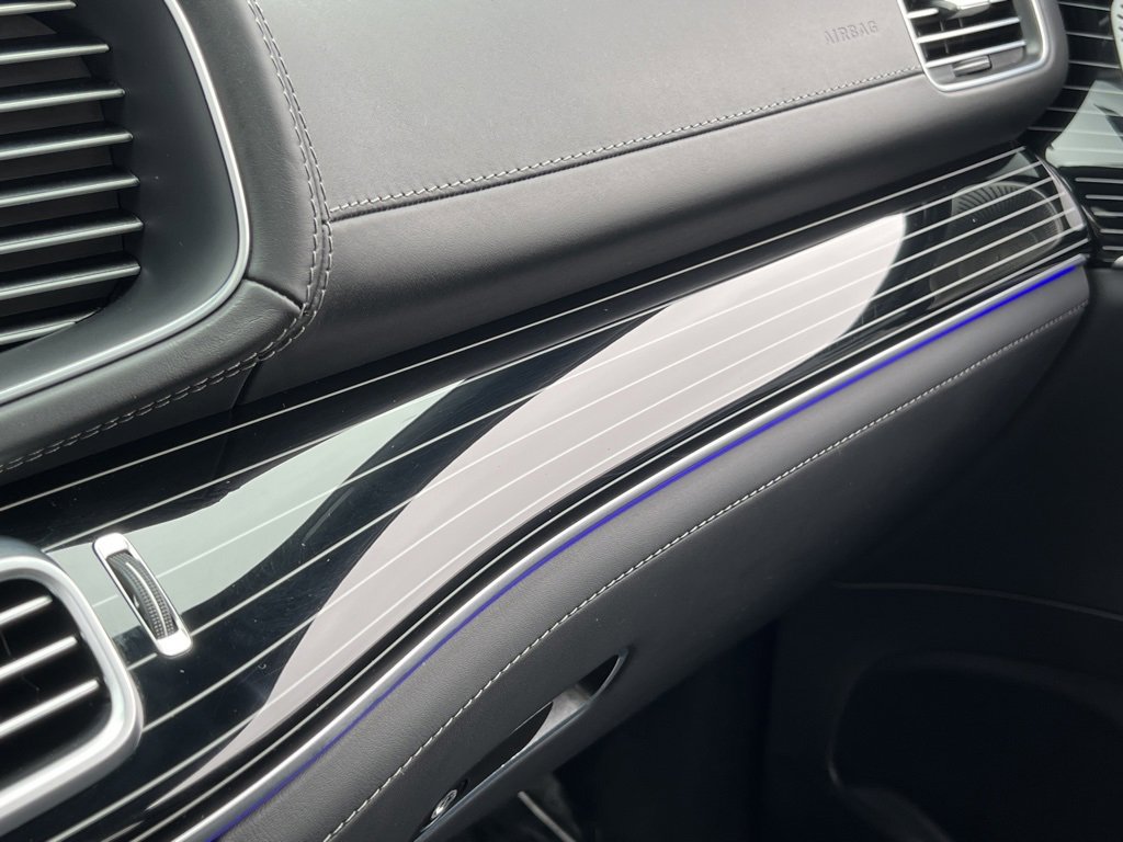 Used 2024 Mercedes-Benz GLS 63 AMG 4MATIC image 32