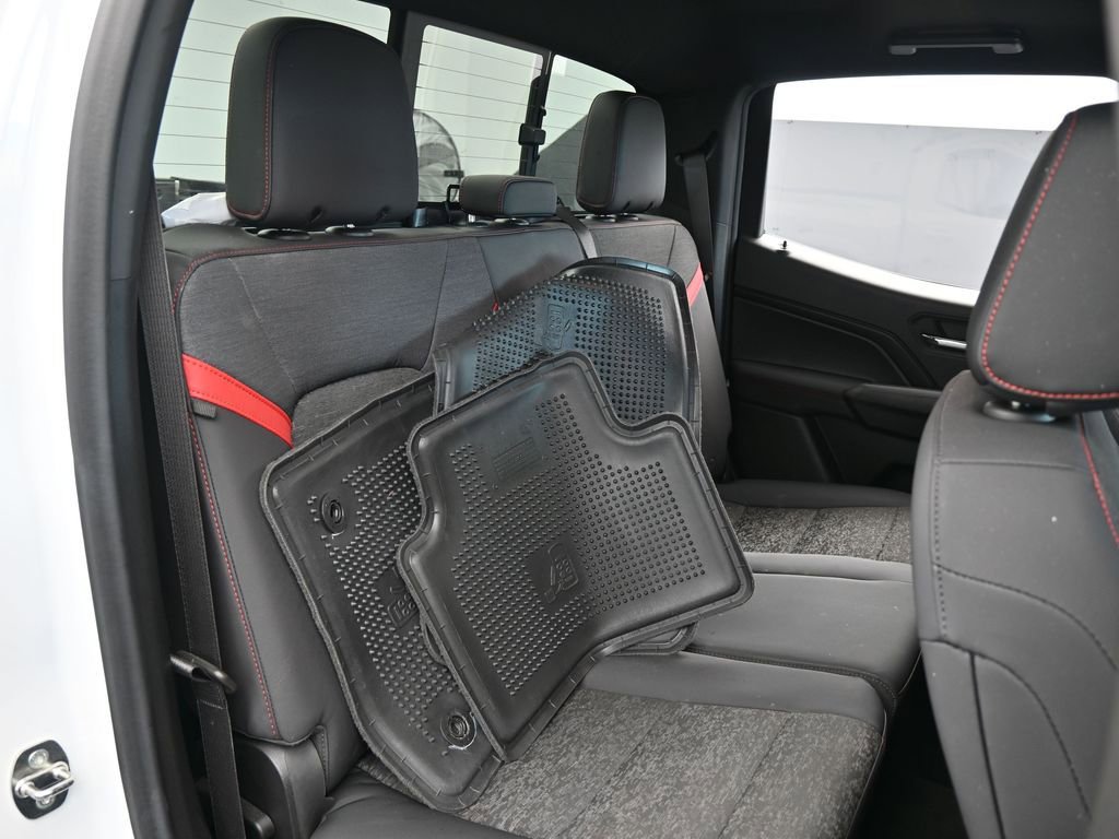 Used 2023 Chevrolet Colorado Z71 image 43