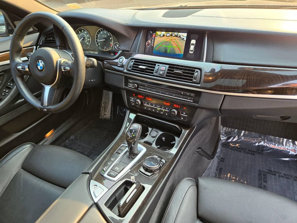 Used 2015 BMW 550i xDrive Sedan AWD/4WD image 10