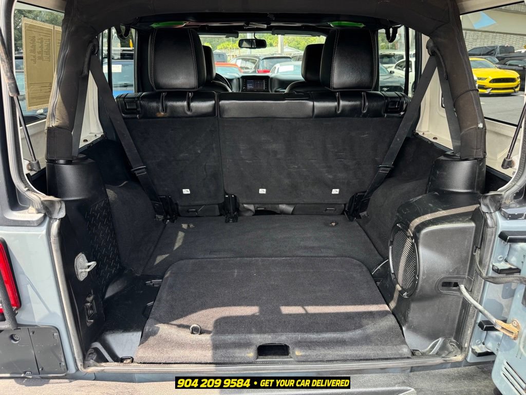 Used 2014 Jeep Wrangler Unlimited Rubicon AWD/4WD image 26