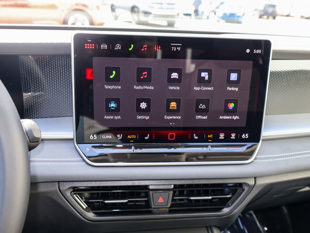 New 2026 Volkswagen Tiguan SE AWD/4WD image 19