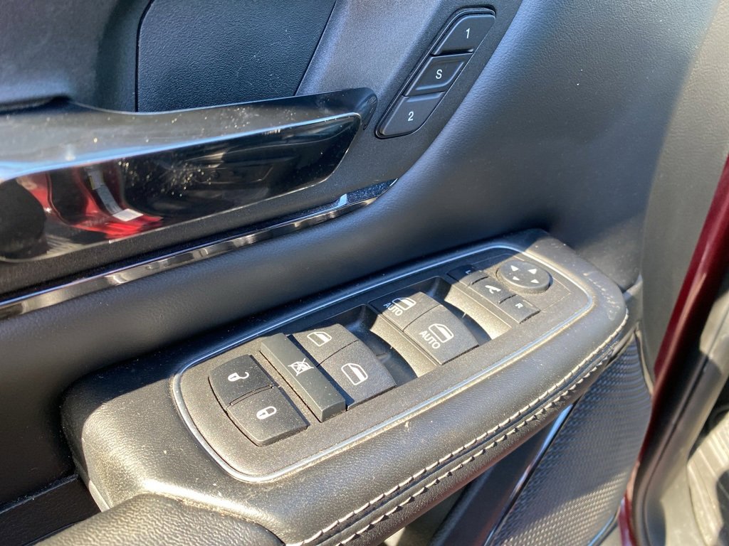 Used 2022 RAM 1500 Limited w/ Body-Colour Bumper Group image 9