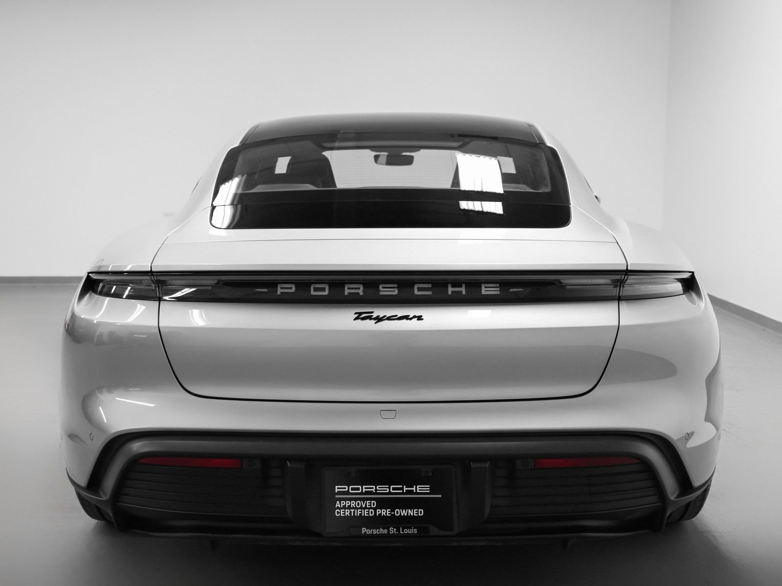 Certified 2023 Porsche Taycan image 11